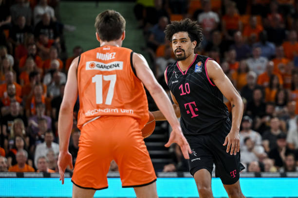 与临场应变 与临场应变