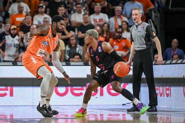 出了罗梅罗 出了罗梅罗